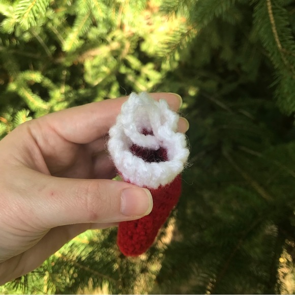 Christmas Stocking Ornament Set Farmhouse Crochet Handmade - Picture 9 of 9